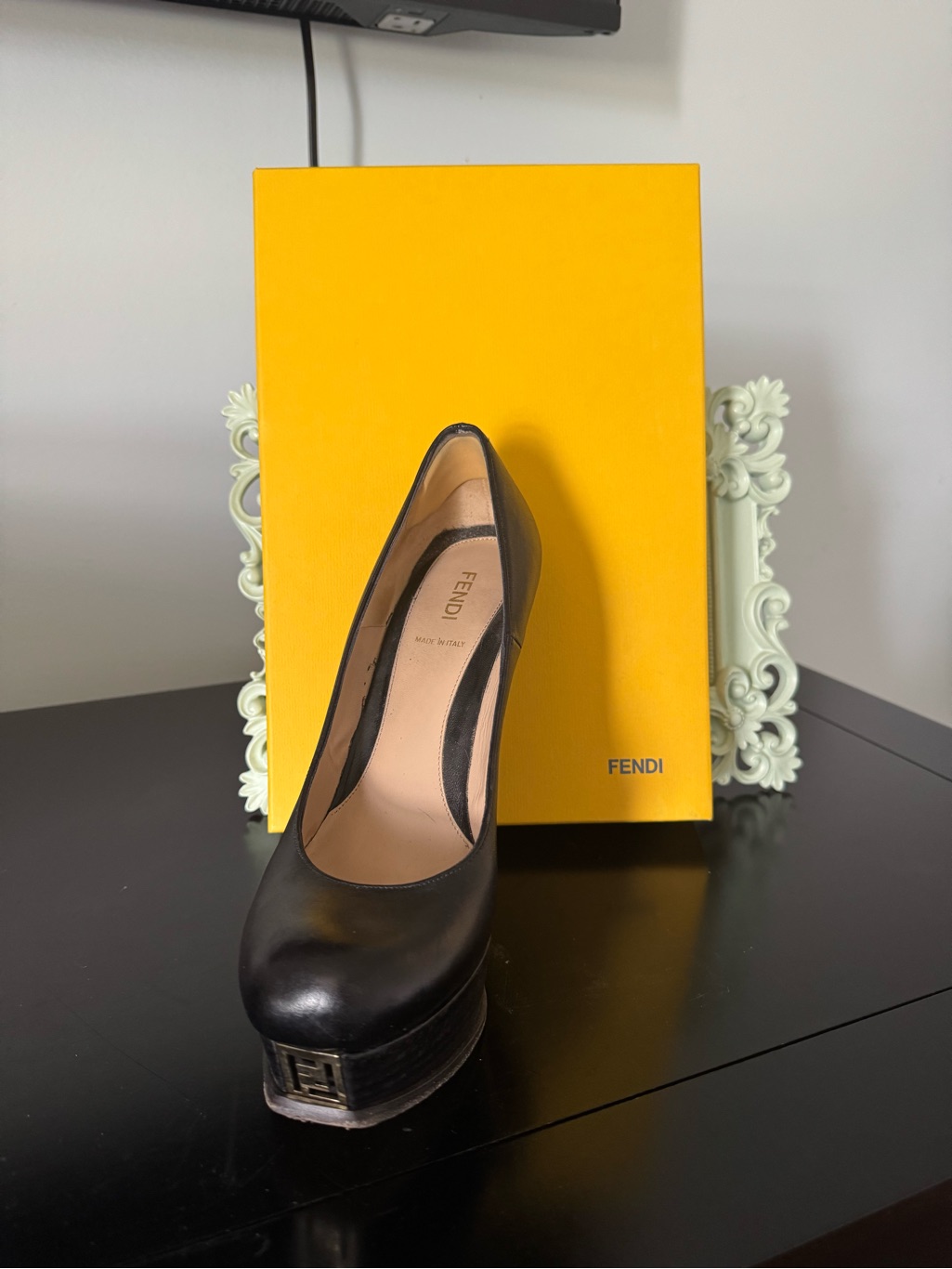 Fendi Black Leather Platform Pump With Logo Heel